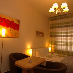 Hotel-pension Ariane Am Kurfurstendamm Berlin